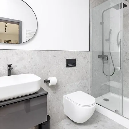 L11, Limanowskiego 4*