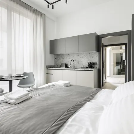 Lejlighedshotel L11, Limanowskiego Poznań