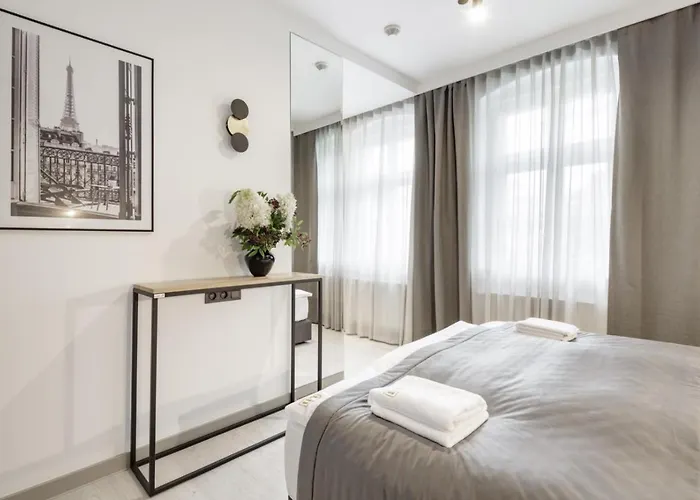 L11, Limanowskiego Aparthotel Poznaň