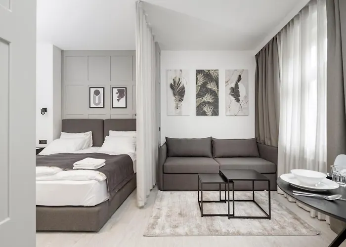 Aparthotel L11, Limanowskiego