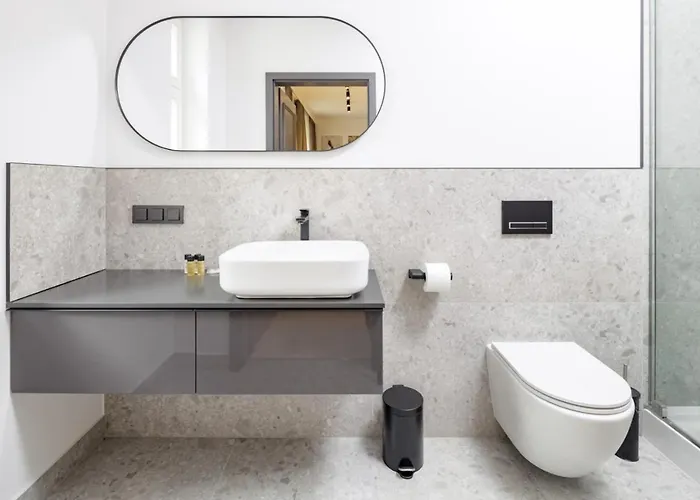 L11, Limanowskiego Aparthotel 4*