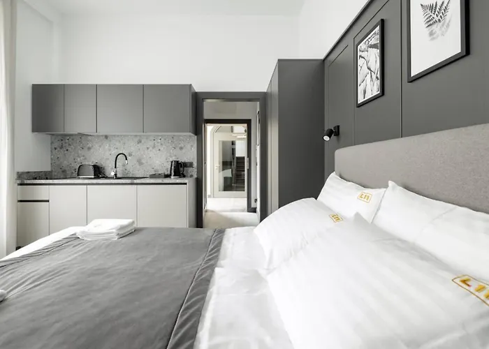 L11, Limanowskiego Aparthotel 4*