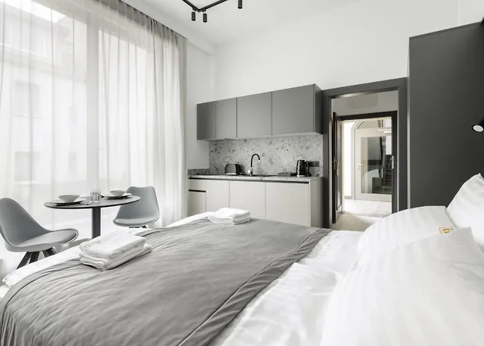 Aparthotel L11, Limanowskiego Poznaň