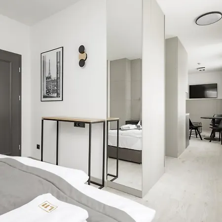 Hotel apartamentowy L11, Limanowskiego