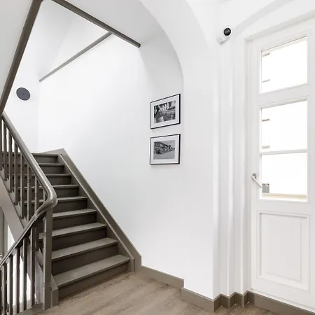 公寓式酒店 L11, Limanowskiego