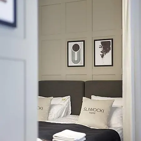 Aparthotel L11, Limanowskiego Poznań