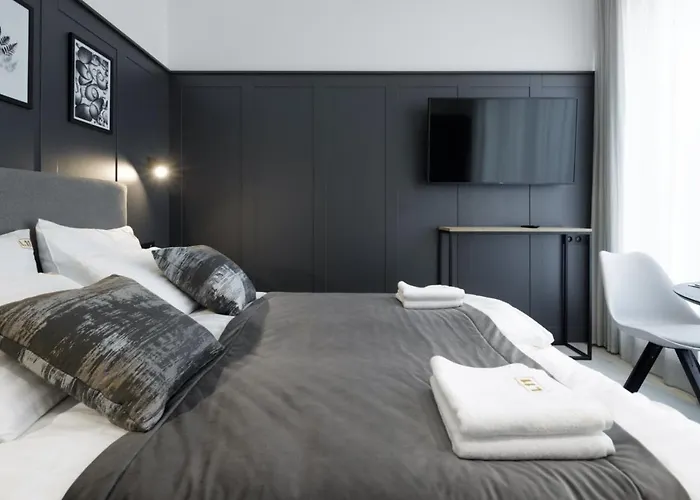 L11, Limanowskiego Aparthotel 4*