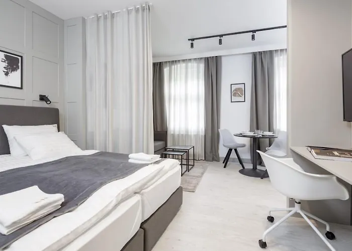 Aparthotel L11, Limanowskiego