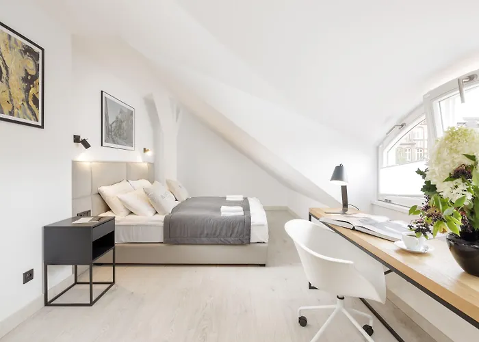 L11, Limanowskiego Aparthotel