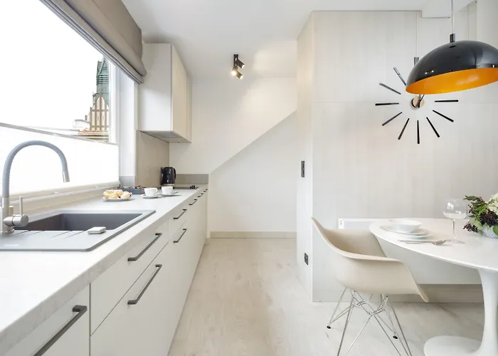 L11, Limanowskiego Hotel apartamentowy 4*