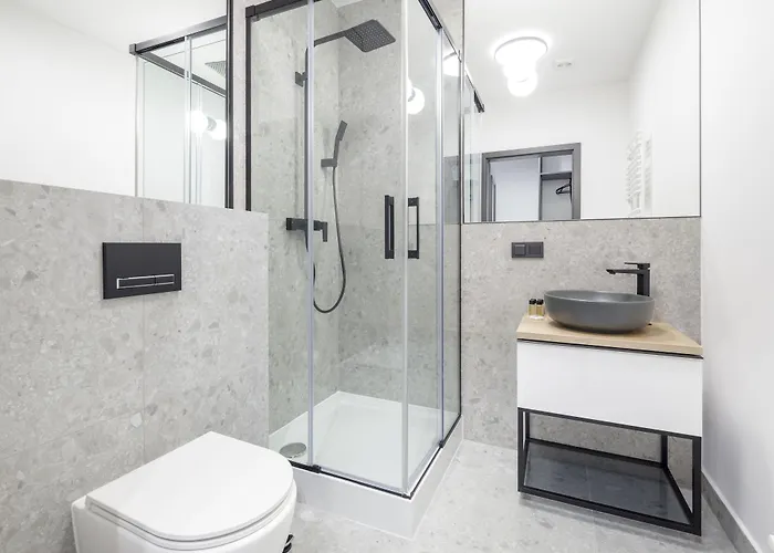 Aparthotel L11, Limanowskiego Poznan